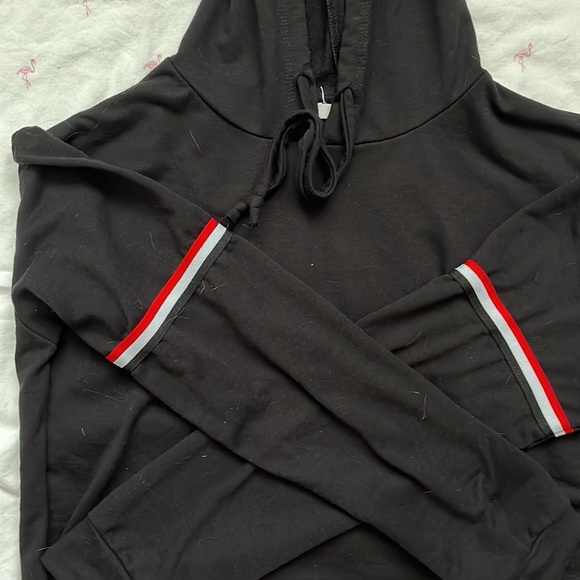 Black Cropped Hoodie - Picture 2 of 3